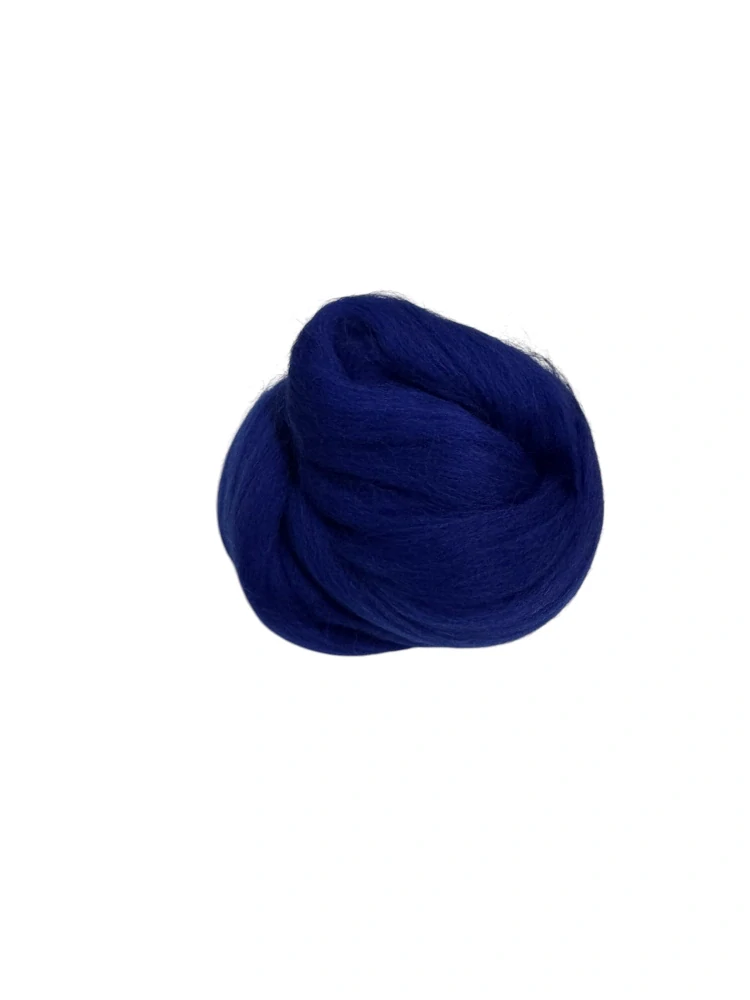 Ovčí rouno Merino česané 20 g – modrá královská